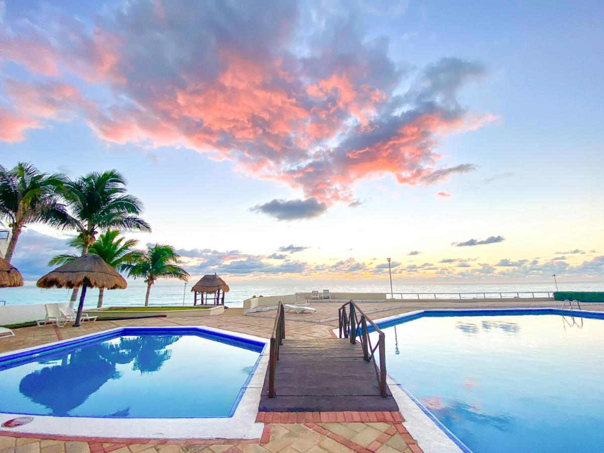 Apartment On The Beach With Terrace Ocean View, Brisas Cancun 01 By Beach & Ocean Apartments エクステリア 写真